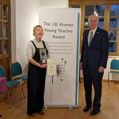 2022 winner Annick Coelmont with US ambassador Thomas M Barratt